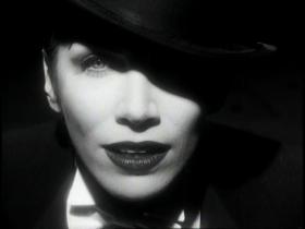 Annie Lennox Legend In My Living Room